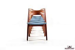 Sawback Chairs in Teak by Hans Wegner