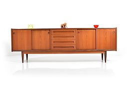 Mid Century danish Sideboard in Teak
