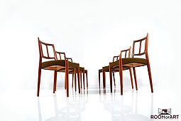 Set of six Chairs in Teak by Johannes Andersen
