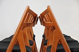 Sawback Chairs by Hans Wegner