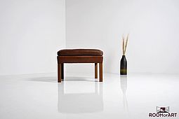2204 Footstool/Ottoman by Børge Mogensen