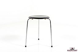 Early Arne Jacobsen "The Dot" Stool in Black Early Arne Jacobsen "The Dot" Stool in Black