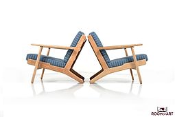 GE-290 / Pair of Easychair in Oak by Hans J. Wegner