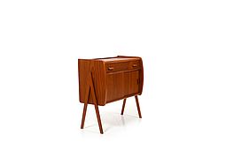 Mid Century small dainty Danish Teak Entry-Chest