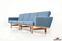 GE-236 /4 Sofa in Oak by Hans J. Wegner 