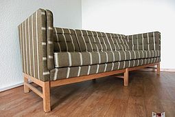 EJ 315/3 Sofa by Erik Jørgensen