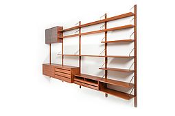 Poul Cadovius Royal Wall System
