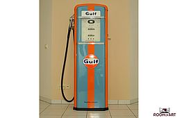 1960s Petrol Pump 'GULF'