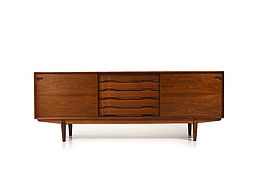 Mid Century fine Danish Sideboard by Skovby Møbler