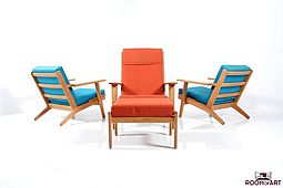 GE-290 / Lounge Chair & Footstool by Hans J.Wegner