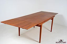 Dining Table in Teak by Johannes Andersen 