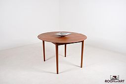 Danish Dining Table in solid Teak