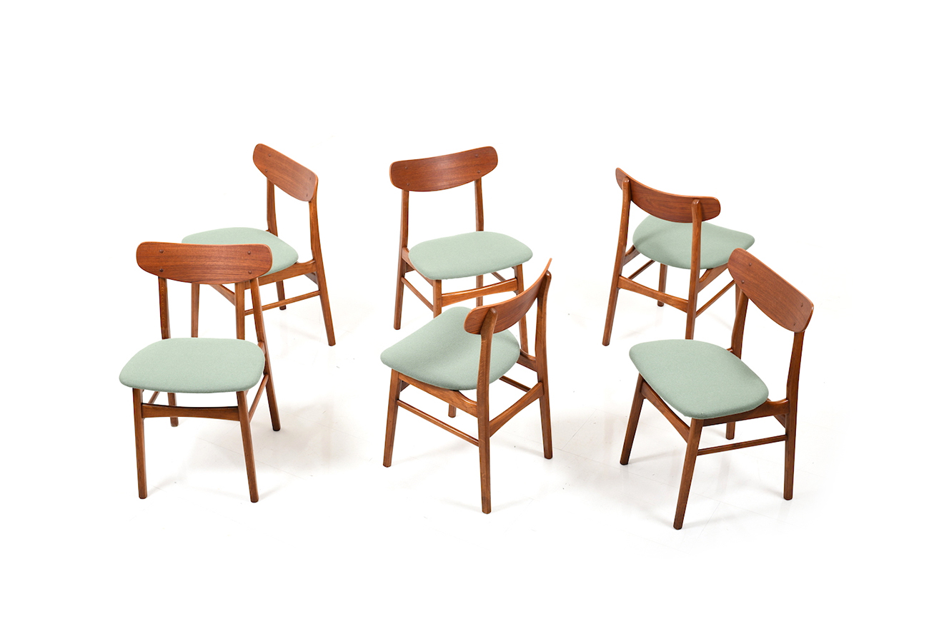 Set of 6 Mid Century Danish Dining Chairs in Teak and Oak - Room of Art